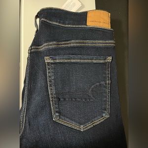 Women’s American Eagle Low-Rise Jeggings